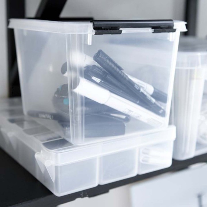 Grande boîte de rangement en plastique transparent avec couvercle - 47 litres