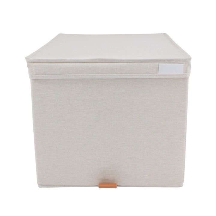 Boîte de rangement dressing