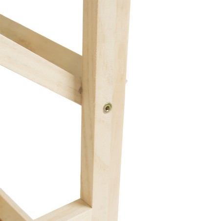 Detail of Range-bouteilles en pin