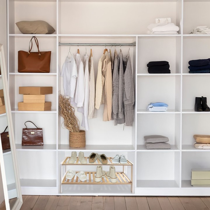 Étagère à chaussures en bois