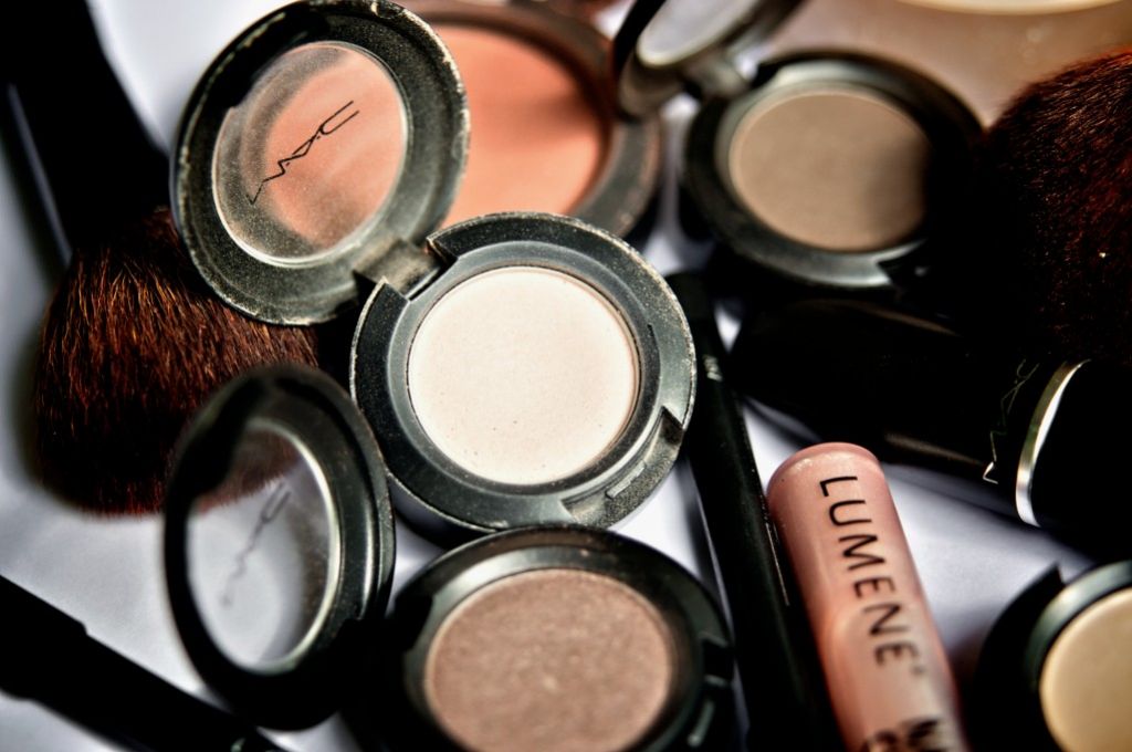 Quel bazar dans mon maquillage !
